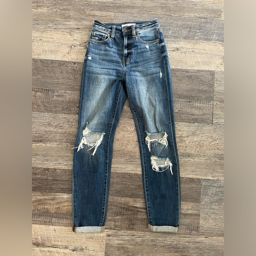 Willow + Root Distressed Mom Jeans - Size 23 - Like New